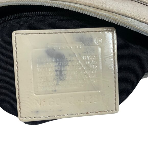 COACH 4281 Ivory Lamb Nappa Leather Wristlet Clutch Y2K 2004 w/ Hang Tag - Picture 8 of 12